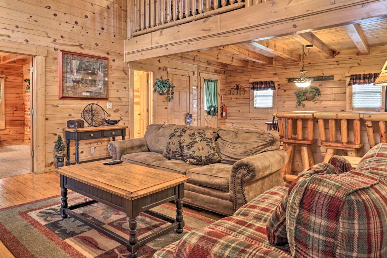 Pigeon Forge Cabin With Games, 1 Mi To Parkway! Exterior photo